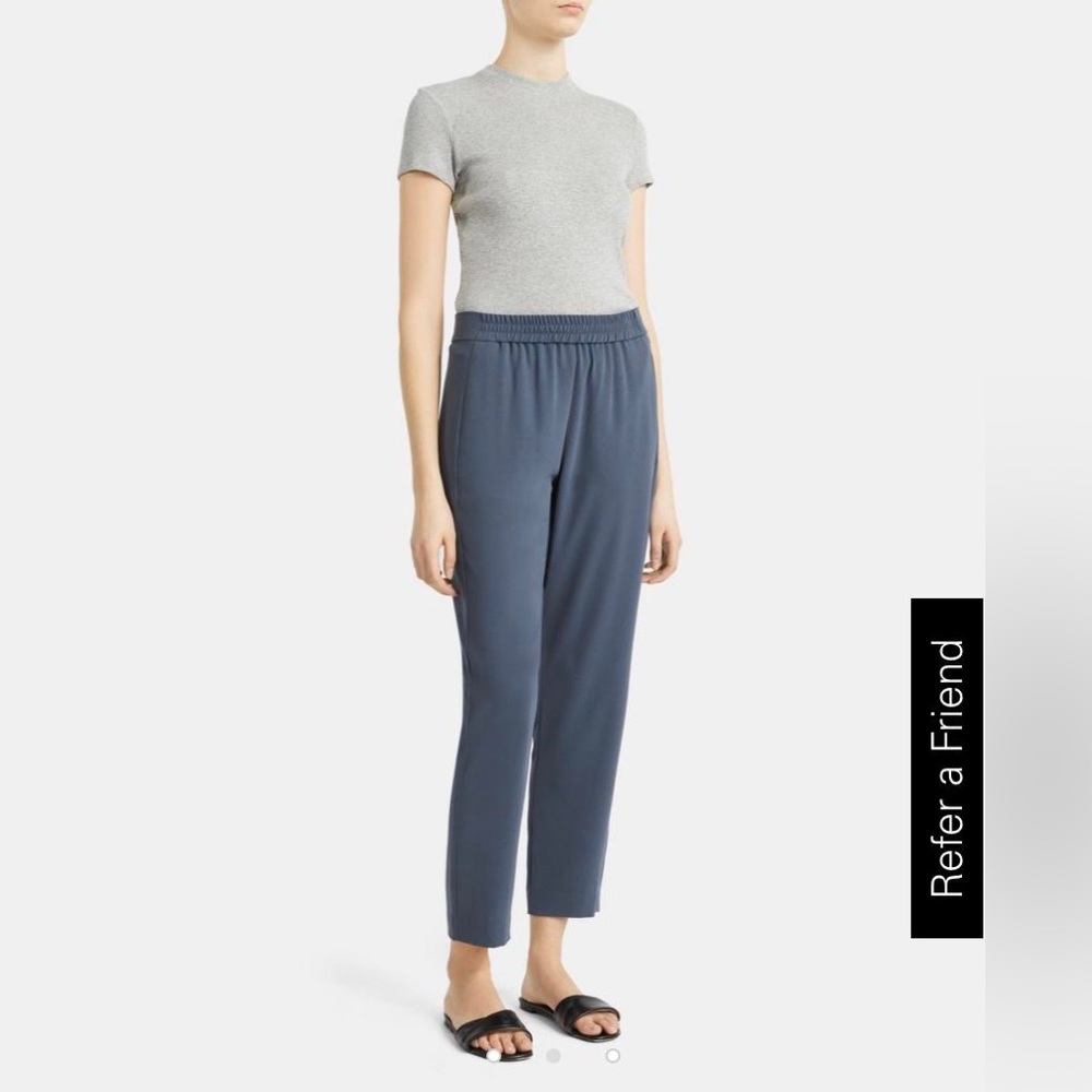 NWT Theory Pull-On Pant in Crepe - Slate Grey